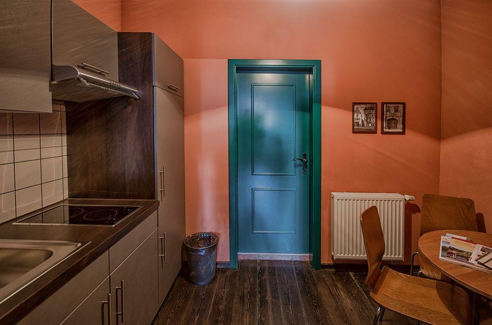 Hotel Zur Henne Νάουμπουργκ Εξωτερικό φωτογραφία